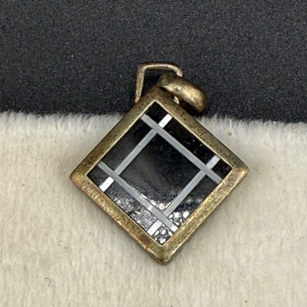 Vintage Signed WK Sterling Silver Glass Pendant Whitney Kelly Black